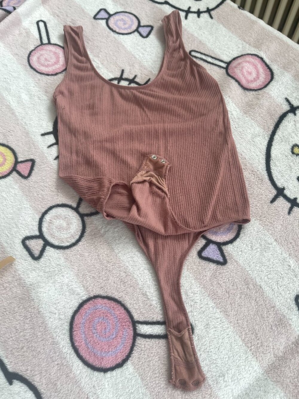 SKIMS tank bodysuit - Picture 6 of 6